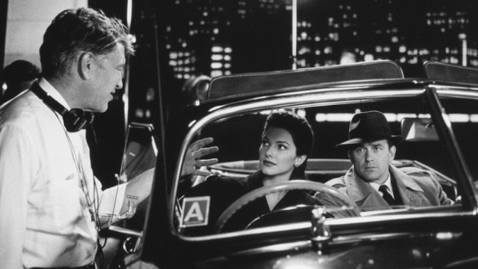 A Love Story in the City of Nightmares: Deconstructing David Lynch's Mulholland Drive