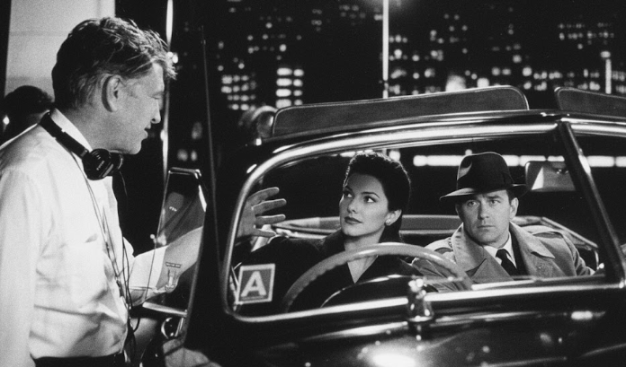 A Love Story in the City of Nightmares: Deconstructing David Lynch's Mulholland Drive